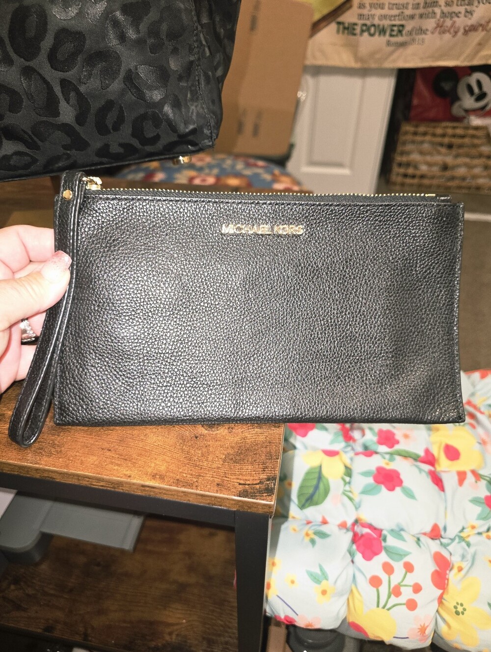 Michael Kors Bundle - Picture 10 of 16